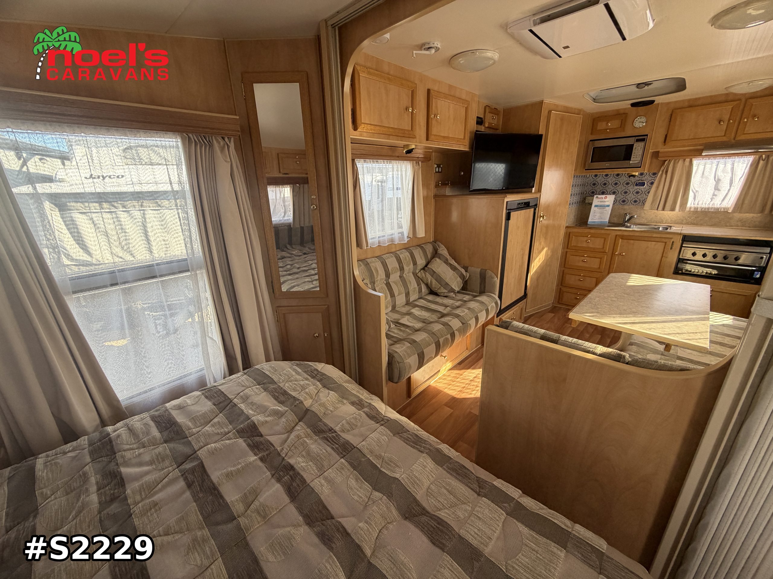 Island Star Getaway - Image 2